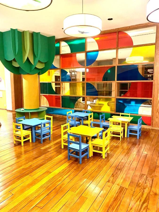 쉐라톤 콜로니아 골프 앤 스파 리조트 콜로니아델사크라멘토 외부 사진 The Children's Library