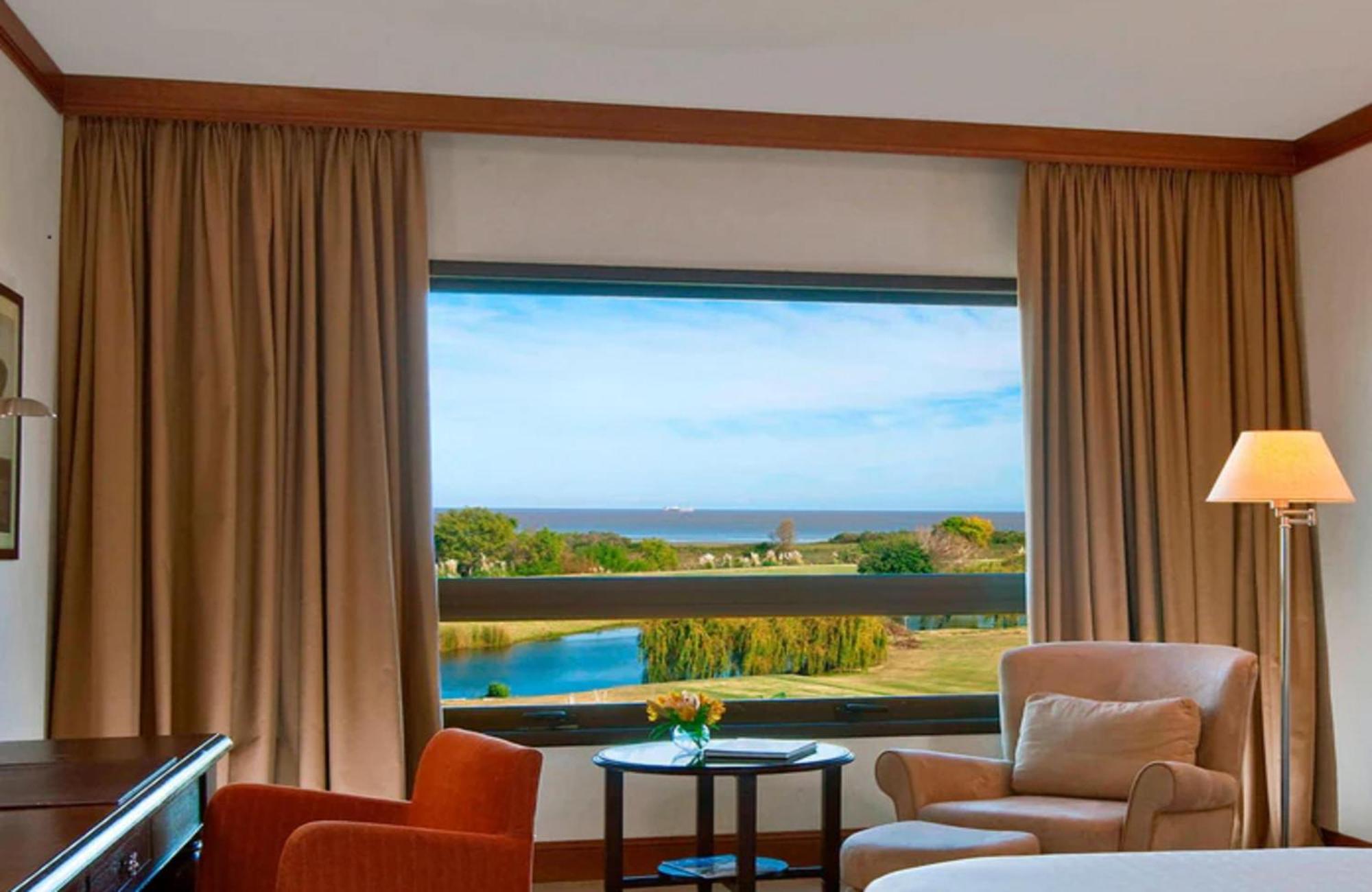 쉐라톤 콜로니아 골프 앤 스파 리조트 콜로니아델사크라멘토 외부 사진 A room at the Sheraton Vistana Resort