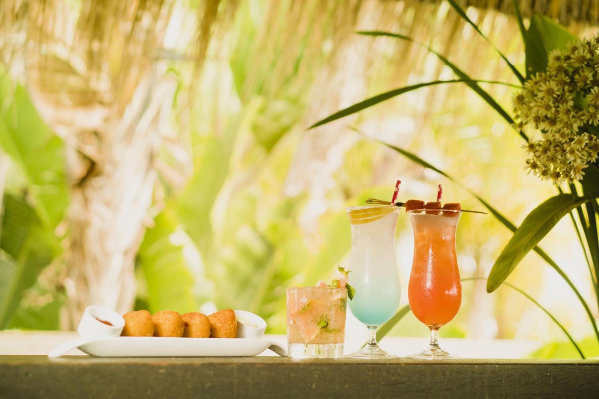 쉐라톤 콜로니아 골프 앤 스파 리조트 콜로니아델사크라멘토 외부 사진 Cocktails