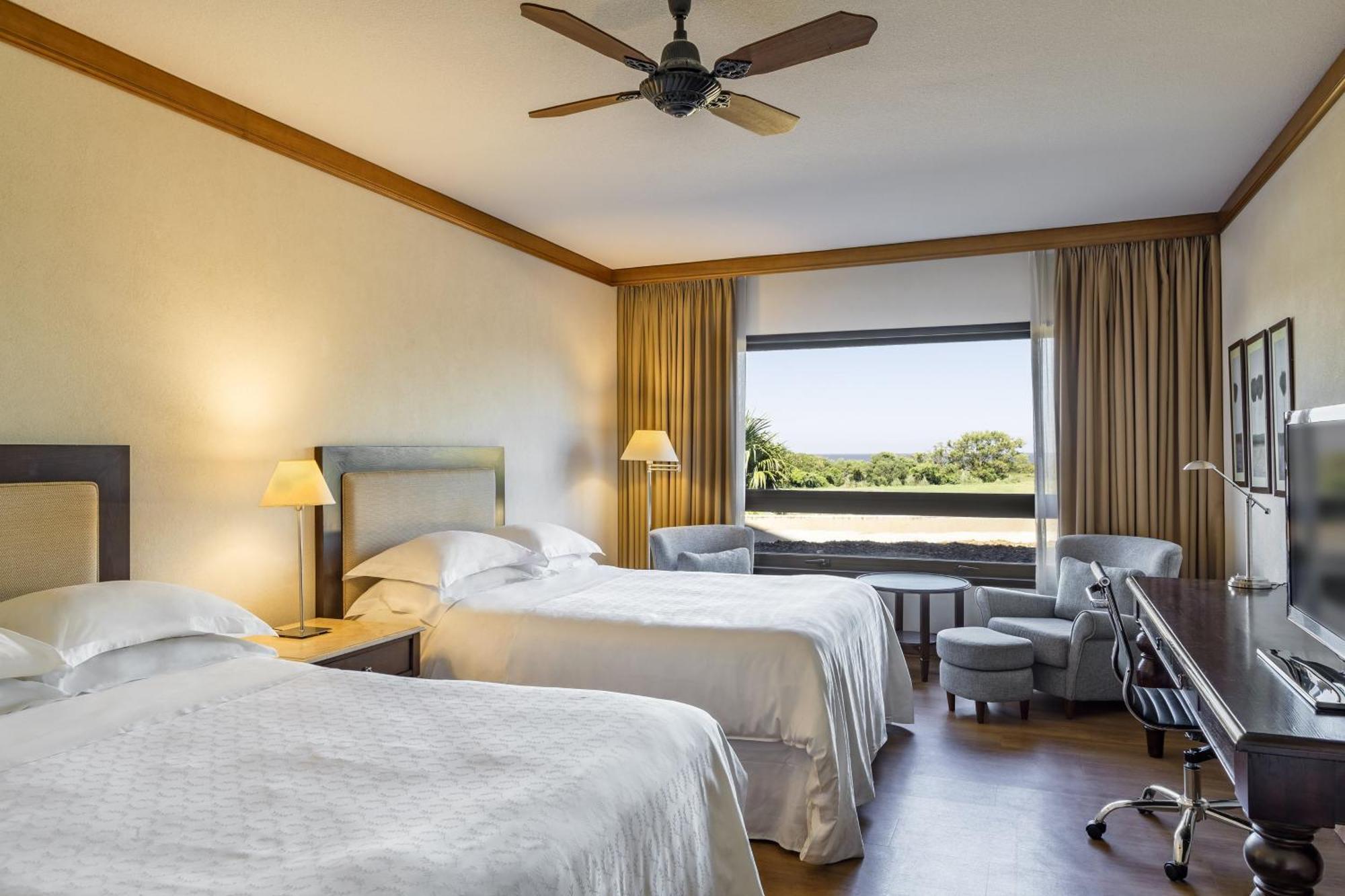 쉐라톤 콜로니아 골프 앤 스파 리조트 콜로니아델사크라멘토 외부 사진 A room at the hotel